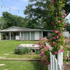 The Old Dairy Guest House Small Farm